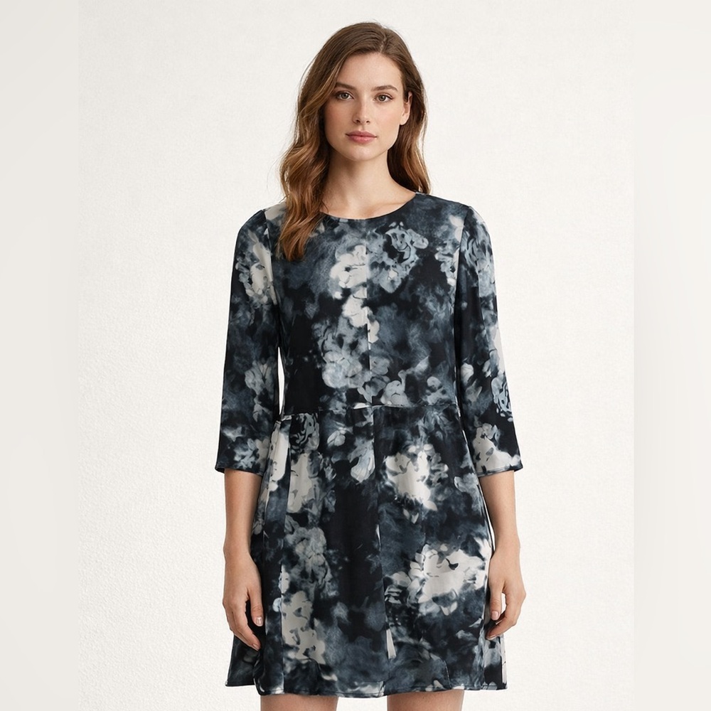 Aritzia Wilfred Myosotis Floral Shift Dress